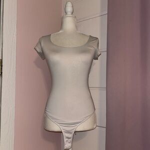 Aritzia White Fitted Short Sleeve Bodysuit